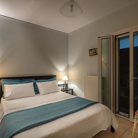 Maria'S Seaside Villa - House With 3 Rooms In Marathon, With Wonderful エクステリア 写真
