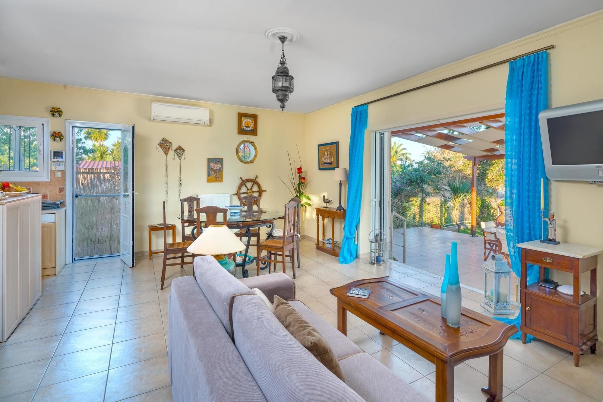 Maria'S Seaside Villa - House With 3 Rooms In Marathon, With Wonderful エクステリア 写真